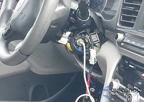 2020 Hyundai Elantra Sel z USA, uszkodzony, nr VIN 5NPD84LF4LH577283